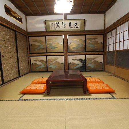 Villa Fuji Sakura House Fujikawaguchiko Exterior foto